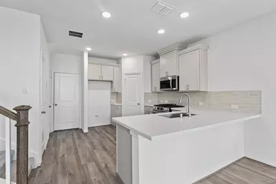 2210 Villa Clara Drive, Friendswood, TX 77546 - Photo 6