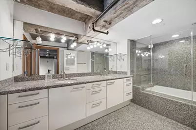 915 Franklin Street #9L, Houston, TX 77002 - Photo 30
