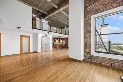 915 Franklin Street #9L, Houston, TX 77002 - Photo 2