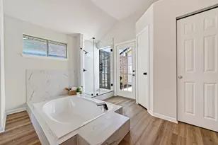 3311 S Briar Knoll Dr, Houston, TX 77082 - Photo 20