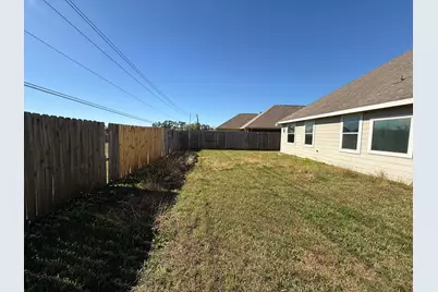 14538 Burleson Bend Drive, Houston, TX 77049 - Photo 12