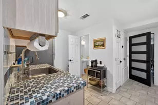 2219 Sealy St, Galveston, TX 77550 - Photo 20