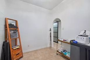 2219 Sealy St, Galveston, TX 77550 - Photo 14
