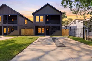 2516 Lucky St, Houston, TX 77088 - Photo 2