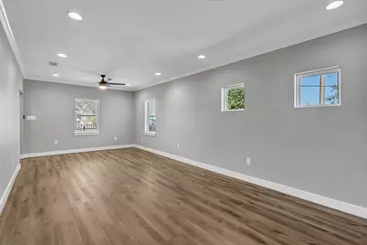 430 N Hutcheson Street, Houston, TX 77003 - Photo 12