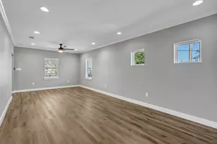 430 N Hutcheson St, Houston, TX 77003 - Photo 12