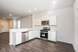 3084 Wild Indigo Trl, Brookshire, TX 77423 - Photo 4