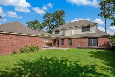 6807 Queensclub Drive, Houston, TX 77069 - Photo 36