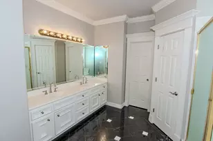 6807 Queensclub Dr, Houston, TX 77069 - Photo 20