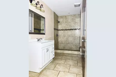 88 Gazebo Street #C, Huntsville, TX 77340 - Photo 6