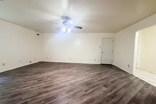 1708 Shawnee St, Navasota, TX 77868 - Photo 4