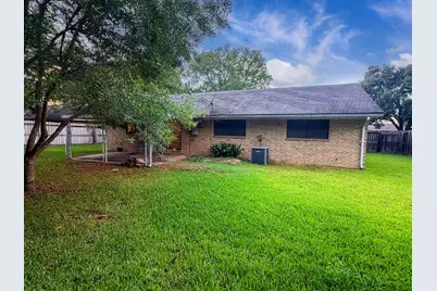 1708 Shawnee St, Navasota, TX 77868 - Photo 12