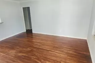 8159 Redfern Dr, Houston, TX 77033 - Photo 12
