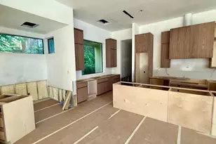 1701 Banks St, Houston, TX 77098 - Photo 6