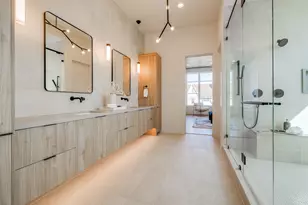 1701 Banks St, Houston, TX 77098 - Photo 44