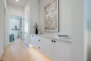 1701 Banks St, Houston, TX 77098 - Photo 30