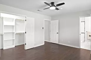 320 Meadow Dr, Bridge City, TX 77611 - Photo 18