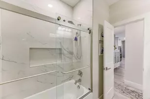 4 Shore Acres Cir, Shoreacres, TX 77571 - Photo 24