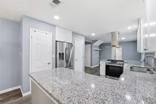 7815 12 Fairway Ln, Humble, TX 77346 - Photo 12