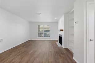 1860 White Oak Dr, Houston, TX 77009 - Photo 6