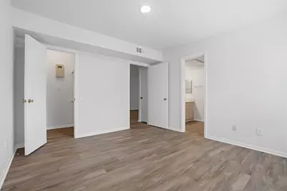 1860 White Oak Drive #333, Houston, TX 77009 - Photo 10