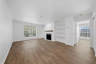 1860 White Oak Dr, Houston, TX 77009 - Photo 1