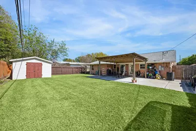 6610 Fairway Drive, Galveston, TX 77551 - Photo 10