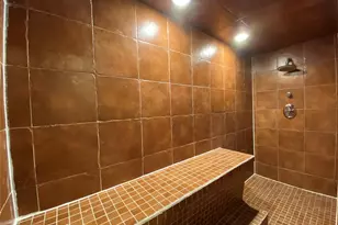 1012 Crocker St, Houston, TX 77019 - Photo 10