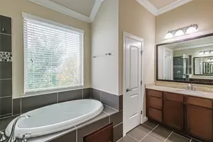 6011 Kansas St, Houston, TX 77007 - Photo 36