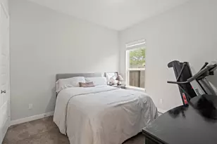 10407 Tranquil Cove Dr, Houston, TX 77043 - Photo 18