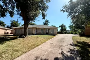 7315 Housman St, Houston, TX 77055 - Photo 34