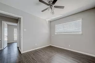 7315 Housman St, Houston, TX 77055 - Photo 18
