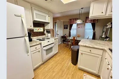 118 Whistle Hollow Street, Lufkin, TX 75904 - Photo 10