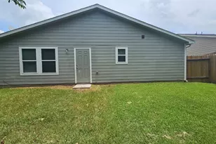14210 Green Wing Cir, Willis, TX 77318 - Photo 18