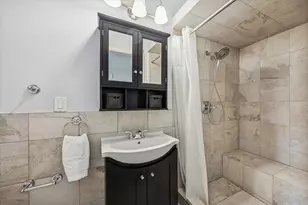 5302 Saxon Dr Dr, Houston, TX 77092 - Photo 34