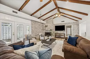 5302 Saxon Dr Dr, Houston, TX 77092 - Photo 1