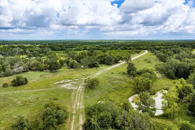 2845 Boehnke Road, Muldoon, TX 78949 - Photo 16