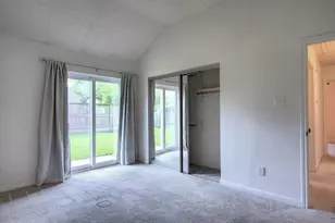 9859 Meadow Bend Ln, Houston, TX 77065 - Photo 20