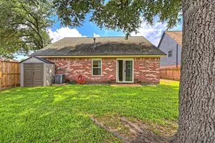 9859 Meadow Bend Ln, Houston, TX 77065 - Photo 28