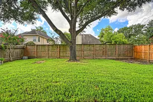 9859 Meadow Bend Ln, Houston, TX 77065 - Photo 24