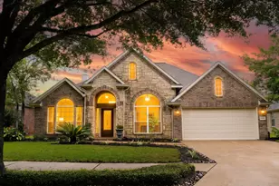 10014 Red Mesa Dr, Houston, TX 77095 - Photo 2