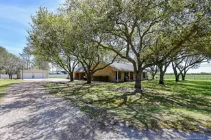 2719 Vail St, Rosenberg, TX 77471 - Photo 1