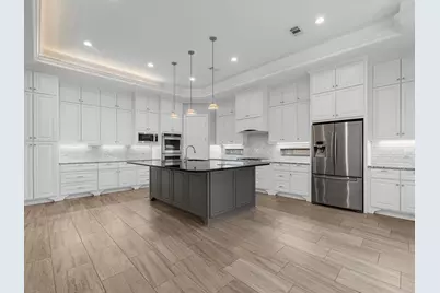 2329 Willowby Drive, Houston, TX 77008 - Photo 6