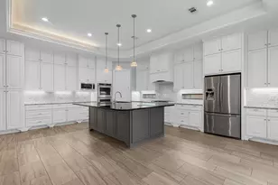 2329 Willowby Dr, Houston, TX 77008 - Photo 6