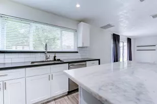 8519 Church Light Ln, Houston, TX 77064 - Photo 8