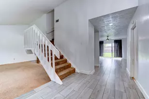 8519 Church Light Ln, Houston, TX 77064 - Photo 10