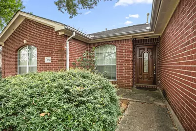 5022 Bricker Street, Houston, TX 77033 - Photo 4