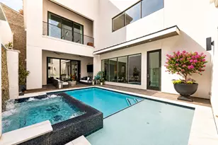 103 Roy, Houston, TX 77007 - Photo 2