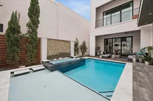 103 Roy, Houston, TX 77007 - Photo 4