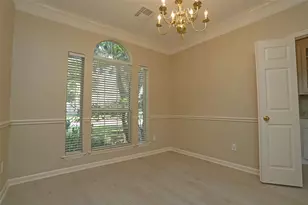 7534 Orchard Hills Ln, Sugar Land, TX 77479 - Photo 10